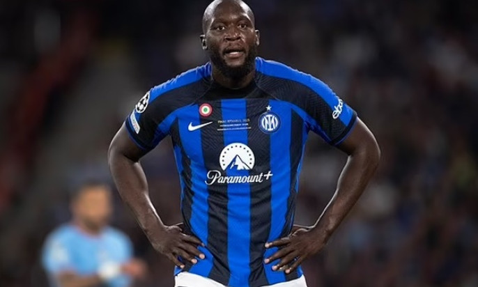 Được giải cứu, Lukaku chuẩn bị ngáng đường Chelsea