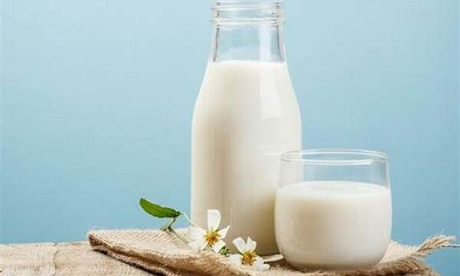 Uống sữa tươi như thế nào mới an toàn cho sức khỏe?