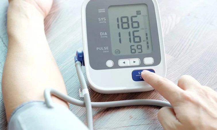 Dấu hiệu xuất huyết não, chăm sóc thế nào?