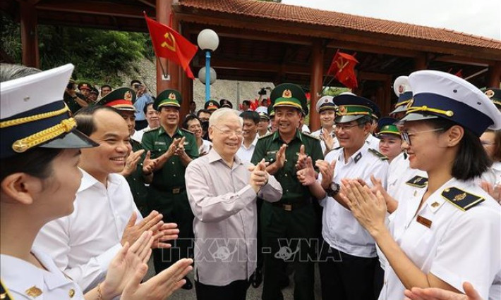 Tổng Bí thư Nguyễn Phú Trọng thăm Cửa khẩu Quốc tế Hữu Nghị