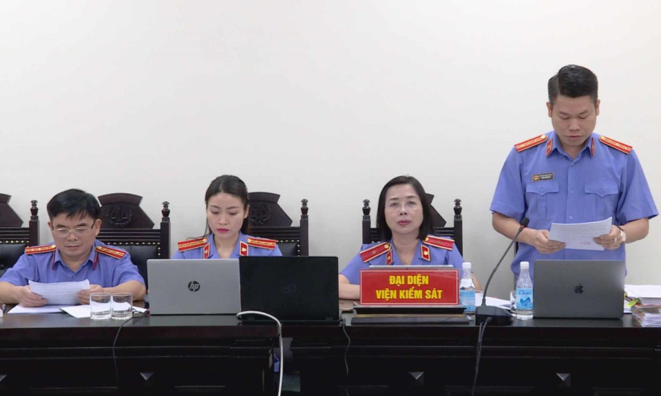 Bị cáo Nguyễn Đức Chung bị đề nghị từ 2-3 năm tù