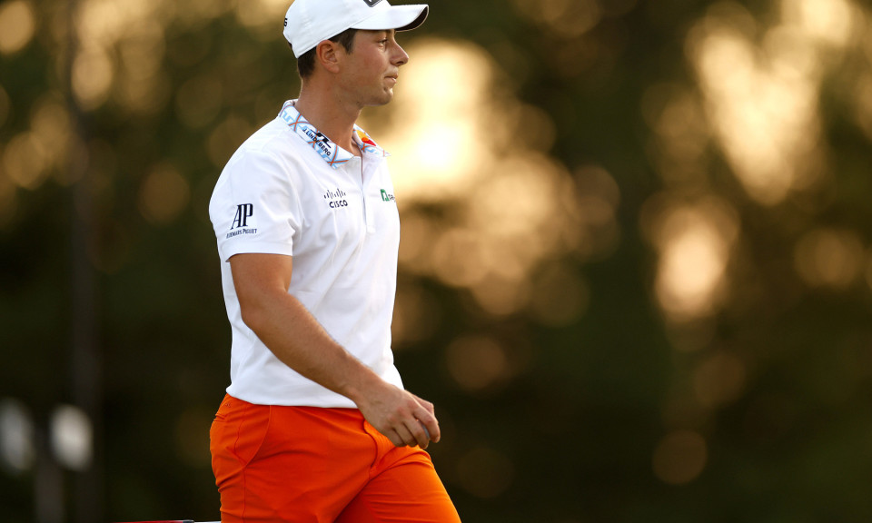Viktor Hovland tiến gần danh hiệu FedEx Cup
