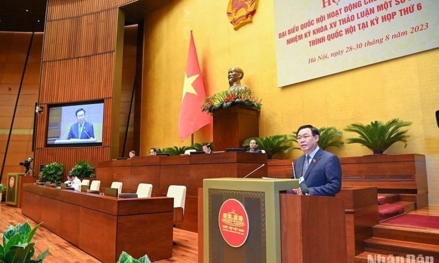 Đại biểu Quốc hội chuyên trách cho ý kiến 8 dự án luật trình Quốc hội tại Kỳ họp thứ 6