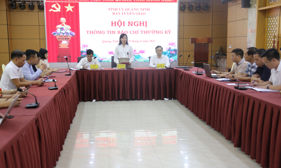 Hội nghị thông tin báo chí thường kỳ