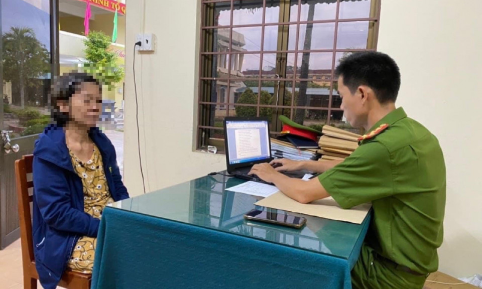 Nữ thủ quỹ ra đầu thú sau 31 năm trốn truy nã