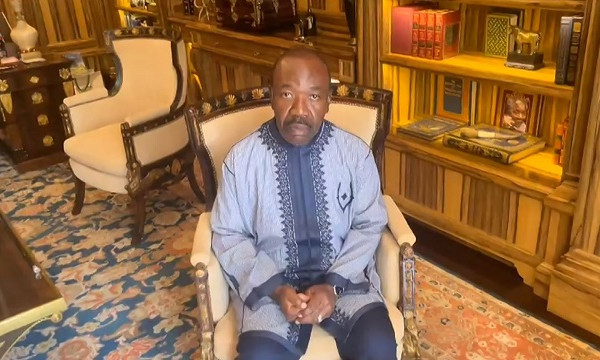 Tổng thống Gabon kêu gọi các quốc gia lên án đảo chính