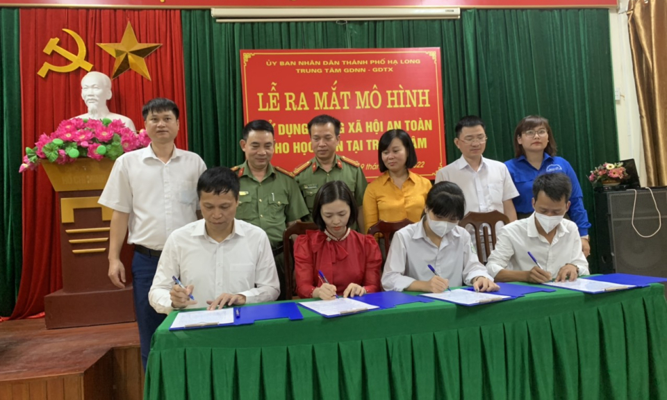 Trung tâm giáo dục nghề nghiệp và GDTX: Ra mắt mô hình thí điểm “Sử dụng mạng xã hội an toàn”