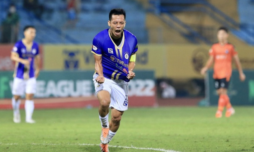 Văn Quyết không vào Đội hình tiêu biểu V-League 2023