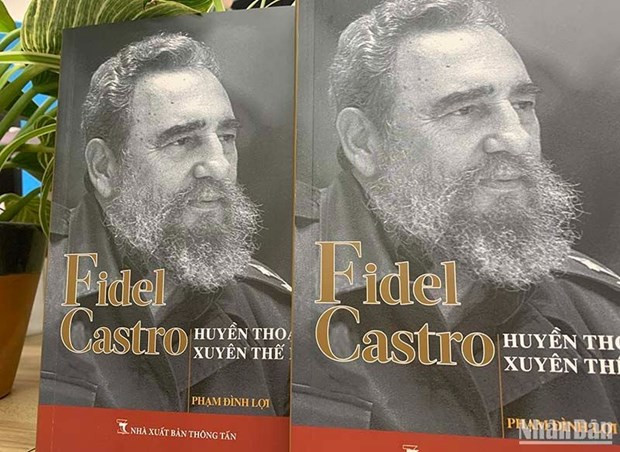 Hai cuon sach khac hoa chan dung cua Chu tich Cuba Fidel Castro hinh anh 1