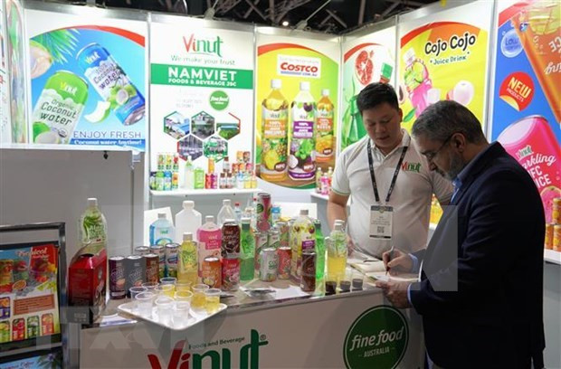 Vietnamese products impress visitors at int’l food expo hinh anh 1