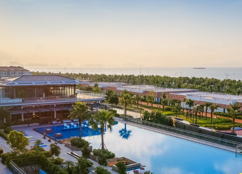 Khu nghỉ dưỡng Premier Village Ha Long Bay Resort được vinh dự nhận giải thưởng Khu nghỉ dưỡng dành cho gia đình hàng đầu châu Á năm 2023. Ảnh: Đơn vị cung cấp.