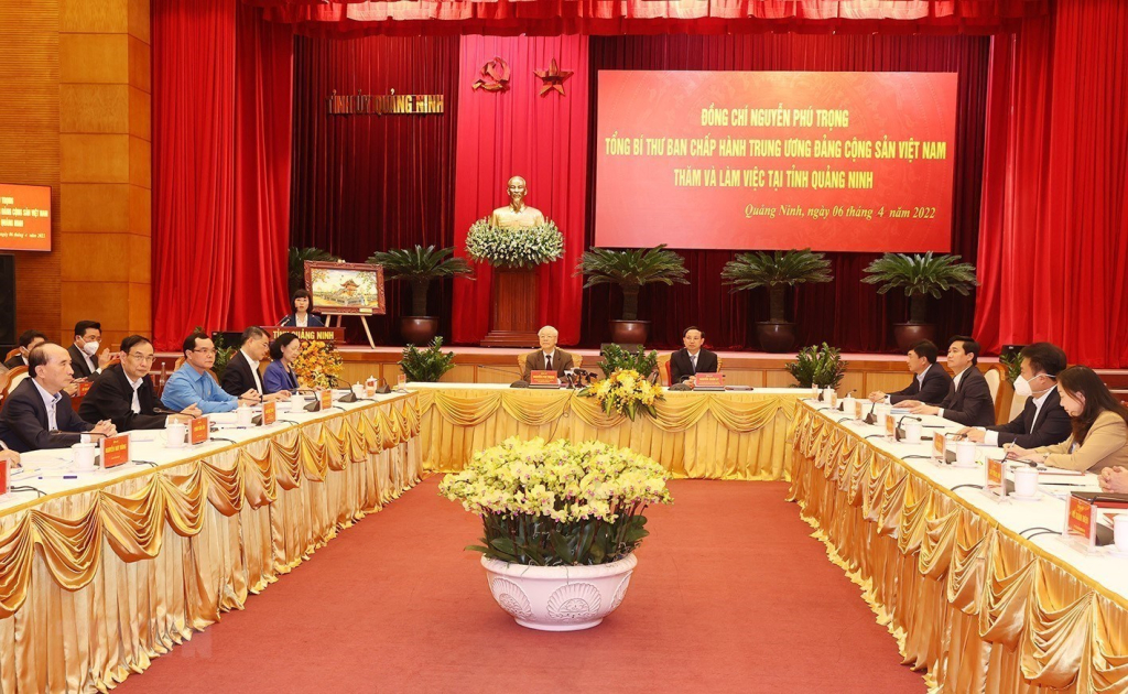 Tổng Bí thư Nguyễn Phú Trọng thăm và làm việc tại tỉnh Quảng Ninh ngày 6/4/2022. Ảnh: Đỗ Phương 