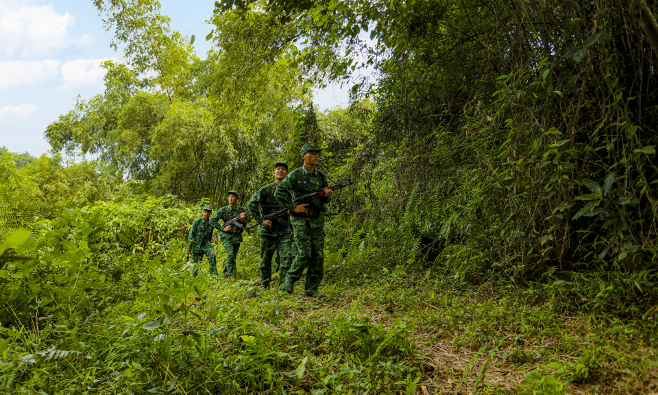 Thành lũy xanh bảo vệ biên cương
