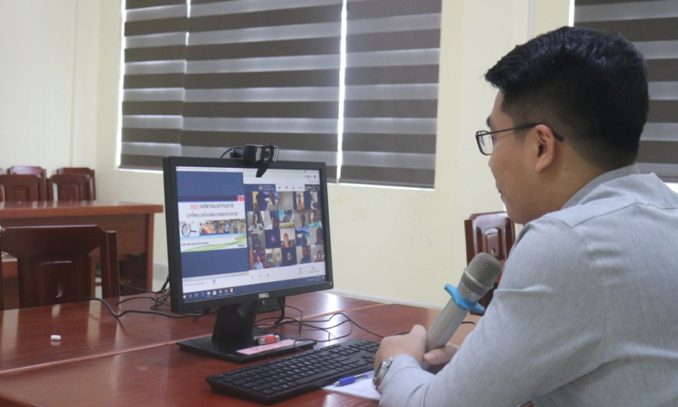 Chuyển đổi số trong giảng dạy lý luận chính trị 