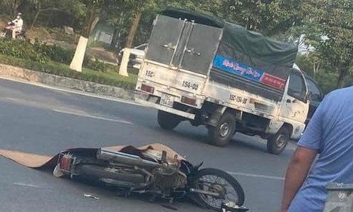 Ô tô rời khỏi hiện trường sau va chạm khiến 1 người Hải Phòng tử vong