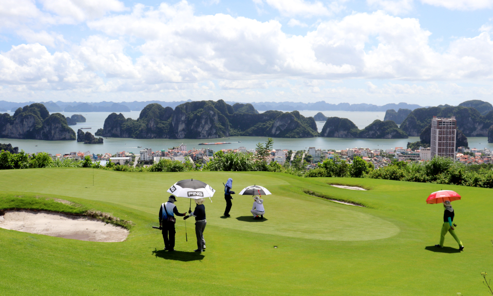 Hướng đến trung tâm du lịch golf phía Bắc