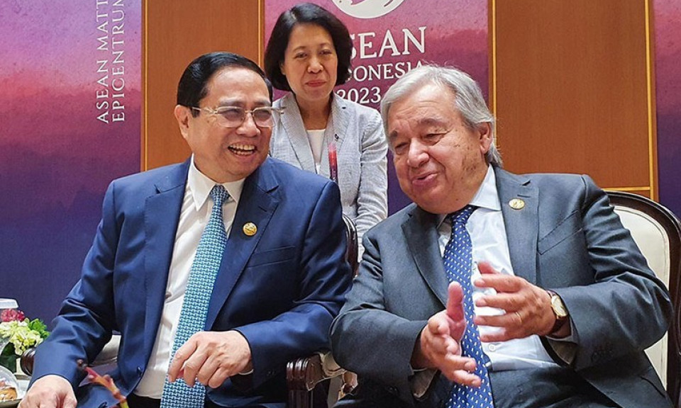 Thủ tướng Phạm Minh Chính gặp Tổng Thư ký Liên hợp quốc và Thủ tướng Singapore