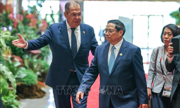 Thủ tướng Phạm Minh Chính gặp Ngoại trưởng Nga
