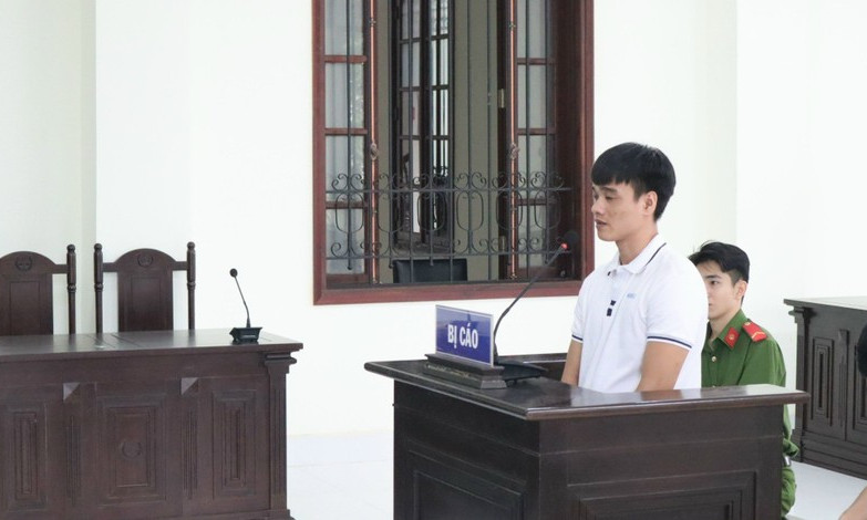 Tranh cãi chuyện “trứng vịt trời hay trứng le le”, thanh niên dùng dao chém bạn