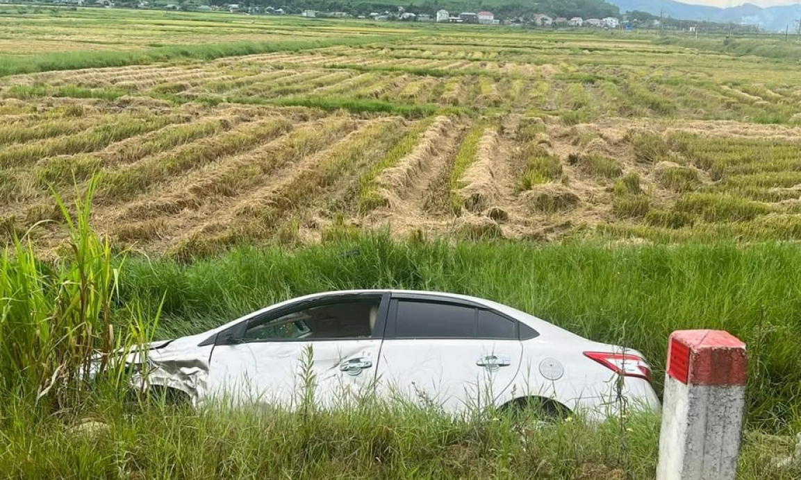 Tai nạn trên tuyến đường ven biển, 1 người tử vong thương tâm