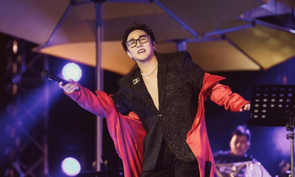 Trung Quân Idol chi 10 tỷ đồng làm live concert