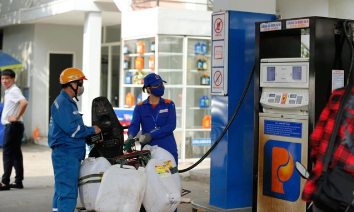Đã đến lúc bỏ quỹ bình ổn giá xăng dầu?