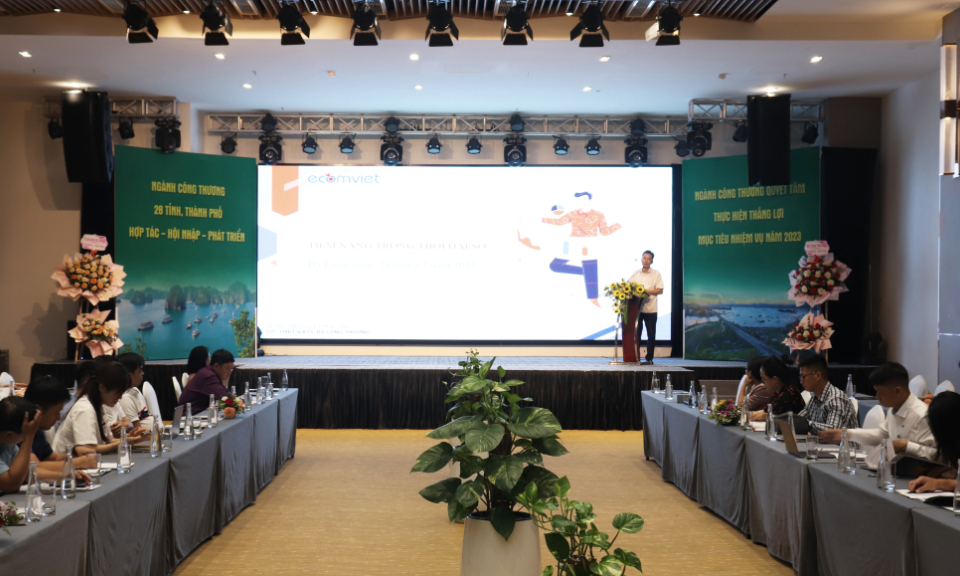 Hoàn thiện thể chế về giao dịch điện tử