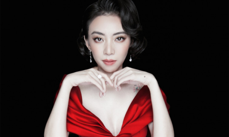 Thu Trang - từ cây hài bị chê kém sắc đến 'diễn viên trăm tỷ'