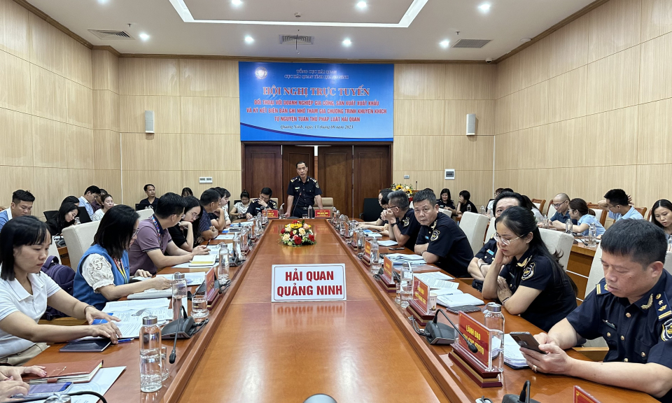 Cục Hải quan tỉnh Quảng Ninh đối thoại, tháo gỡ khó khăn cho doanh nghiệp