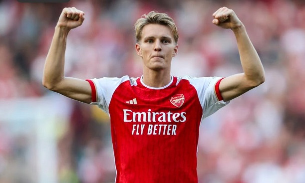 Thái độ của Arsenal về tương lai Odegaard