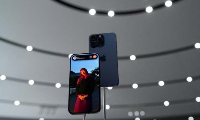 Dấu ấn AI đằng sau các mẫu iPhone 15 và Apple Watch mới
