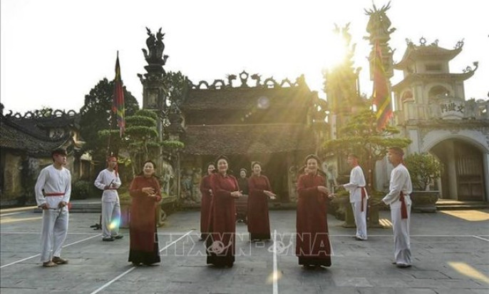 Vietnam developing community-based tourism associated with local culture