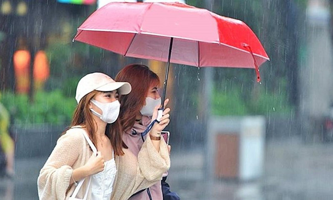 Dự báo thời tiết 16/9: Miền Bắc ngày nắng gián đoạn, Nam Bộ mưa triền miên