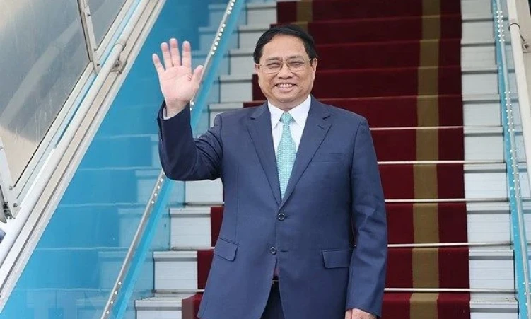 Thủ tướng Phạm Minh Chính lên đường dự Hội nghị CABIS ở Trung Quốc