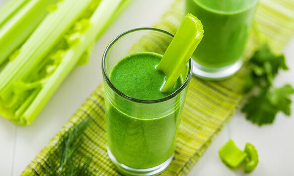 Uống nước ép cần tây có giảm cân?