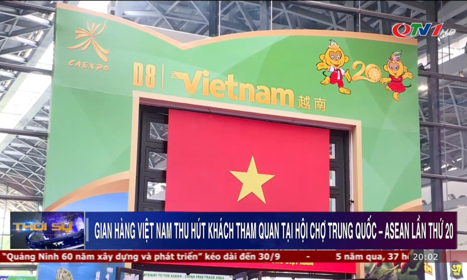 Gian hàng Việt Nam thu hút khách tham quan tại Hội chợ Trung Quốc – ASEAN lần thứ 20