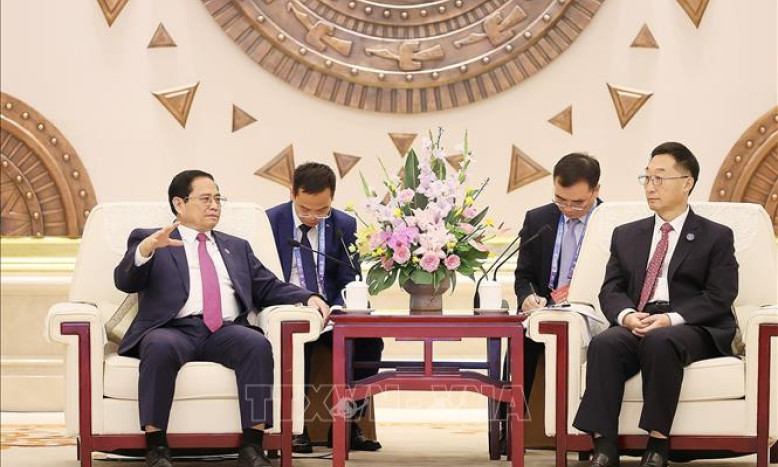 Thủ tướng Phạm Minh Chính tiếp Bí thư Khu ủy Quảng Tây Lưu Ninh