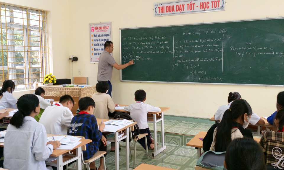  Đầm Hà: Hiệu quả của dồn ghép điểm trường và tổ chức ăn ở bán trú