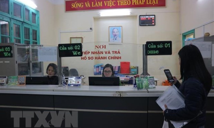 Tháo gỡ dứt điểm vướng mắc về thủ tục hành chính cho dân, doanh nghiệp