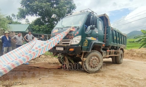 Lào Cai: Tai nạn nghiêm trọng làm 1 người lớn và 1 trẻ em tử vong
