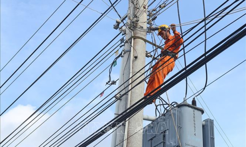Bộ Công Thương báo cáo Chính phủ về cơ chế mua bán điện trực tiếp
