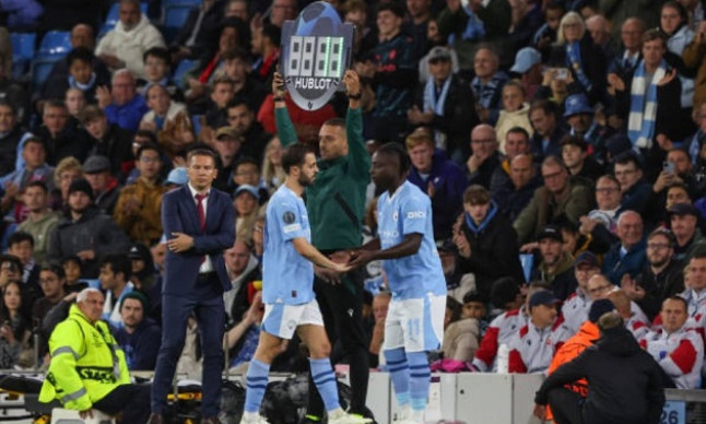 Pep Guardiola xác nhận hung tin