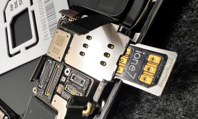 iPhone 15 Pro có thể không ‘độ’ được sim vật lý