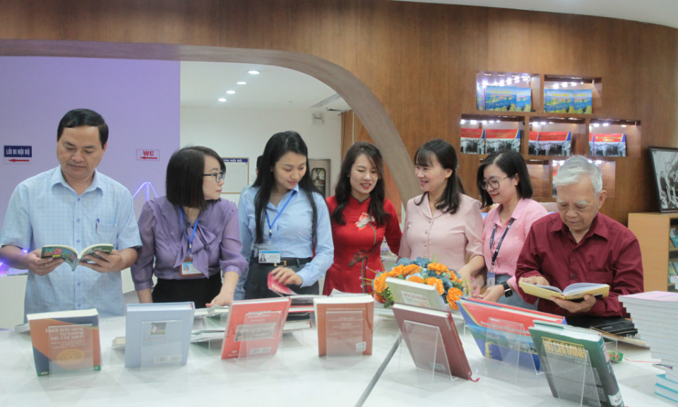 Exhibition highlights Quang Ninh's 60 years of innovation and development