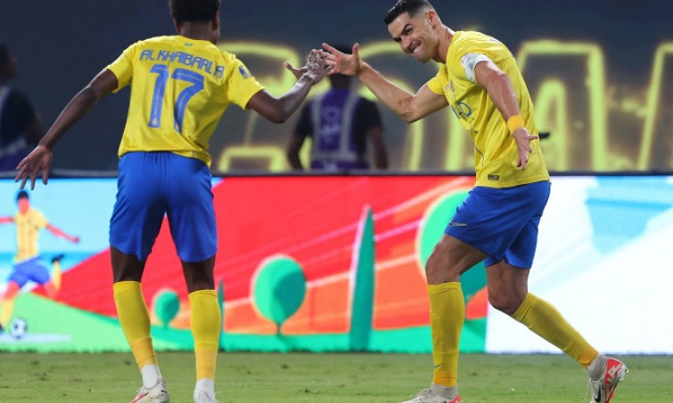 Ronaldo giúp Al Nassr thắng đại chiến