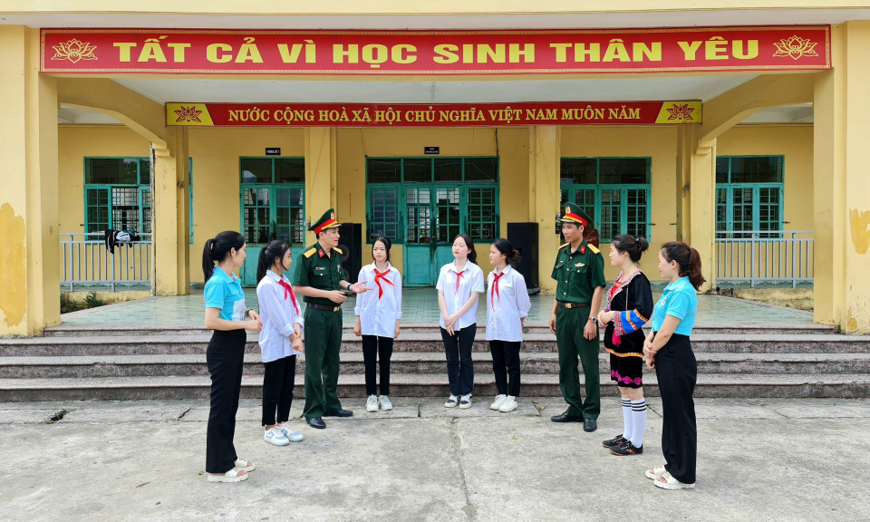 Thế trận lòng dân nơi địa đầu Tổ quốc