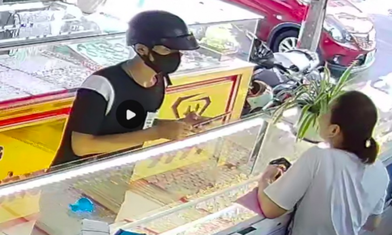 Bắt đối tượng cướp tiệm vàng giữa trung tâm Đà Nẵng
