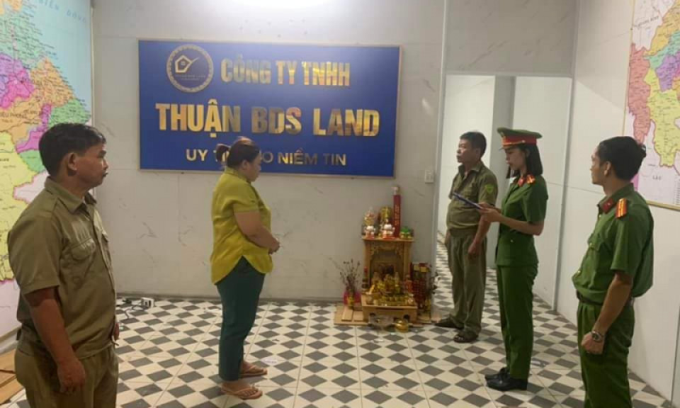 Mở văn phòng nhà đất, làm giả hàng loạt sổ đỏ