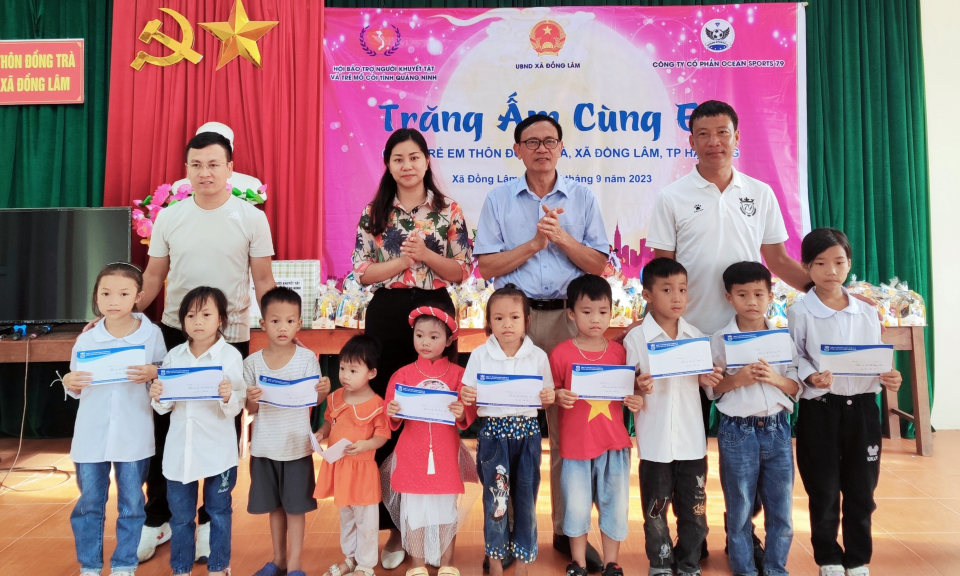 Vui Tết Trung Thu cùng các em thiếu nhi xã Đồng Lâm