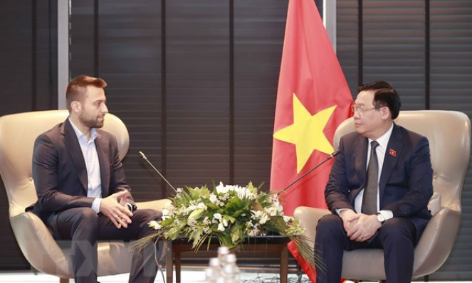 Chủ tịch Quốc hội tiếp lãnh đạo tập đoàn kinh tế Bulgaria, Đan Mạch